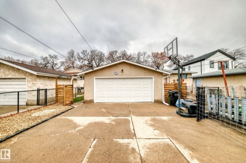 11331 92 Street, Edmonton, AB - Outdoor With Exterior