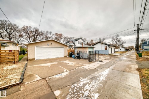11331 92 Street, Edmonton, AB - Outdoor