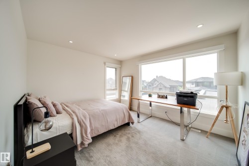 705 Howatt Drive, Edmonton, AB - Indoor Photo Showing Bedroom