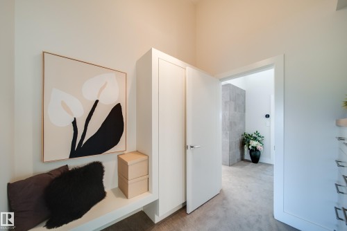 705 Howatt Drive, Edmonton, AB - Indoor Photo Showing Other Room