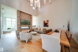 705 HOWATT Drive  Edmonton, AB T6W 3K3