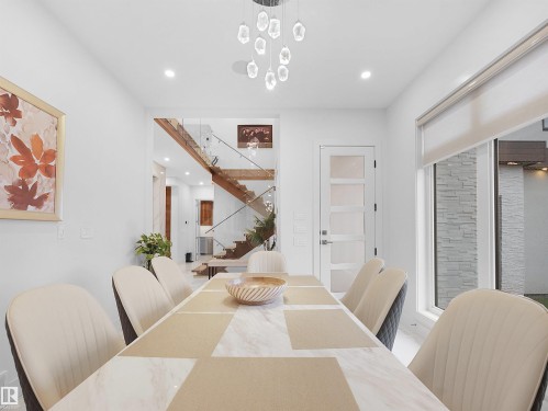 4809 Woolsey Lane, Edmonton, AB - Indoor Photo Showing Dining Room