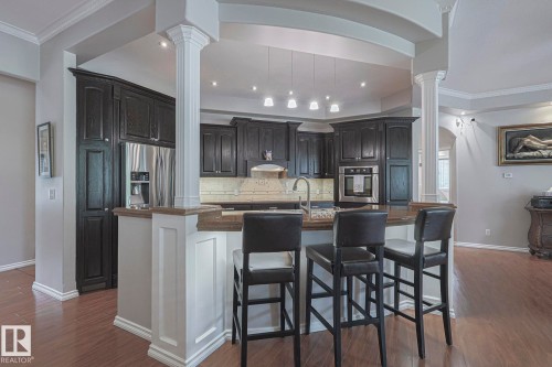 4 Third Avenue, Entwistle, AB - Indoor Photo Showing Kitchen With Upgraded Kitchen