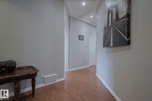 4 Third Avenue, Entwistle, AB - Indoor Photo Showing Other Room