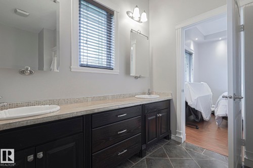 4 Third Avenue, Entwistle, AB - Indoor Photo Showing Bathroom
