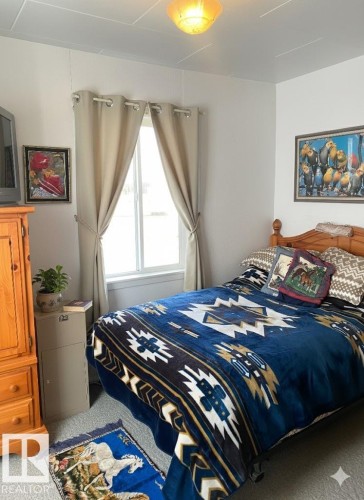 4928 50 Street, Gibbons, AB - Indoor Photo Showing Bedroom