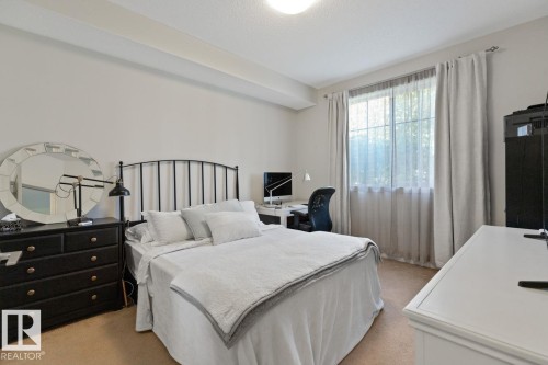 114 10520 56 Avenue, Edmonton, AB - Indoor Photo Showing Bedroom