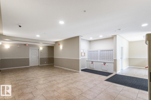 114 10520 56 Avenue, Edmonton, AB - Indoor