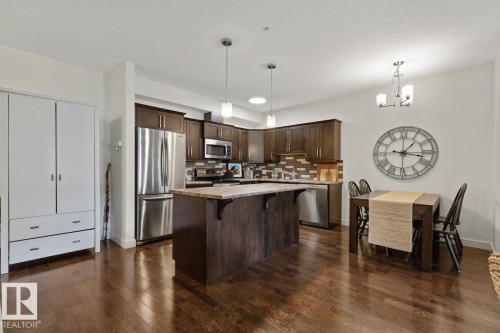114 10520 56 Avenue, Edmonton, AB - Indoor Photo Showing Kitchen With Stainless Steel Kitchen With Upgraded Kitchen