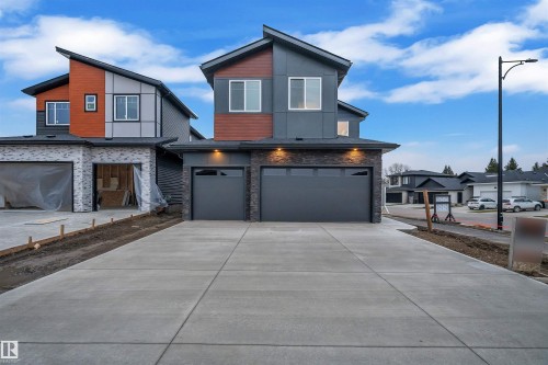 151 Graybriar Drive  Stony Plain, AB T7Z 0M7