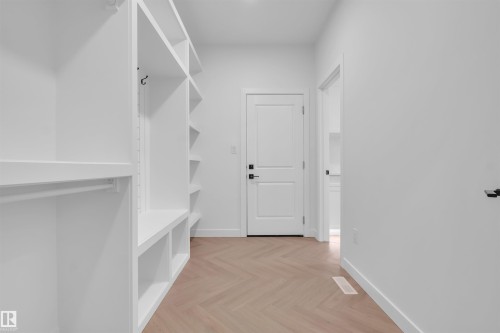 151 Graybriar Drive, Stony Plain, AB - Indoor Photo Showing Other Room