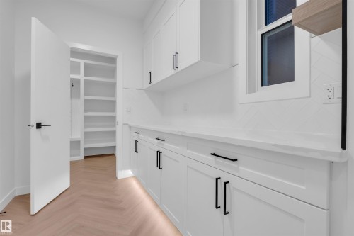 151 Graybriar Drive, Stony Plain, AB - Indoor Photo Showing Other Room