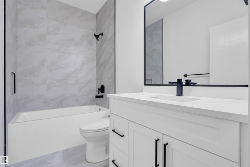 151 Graybriar Drive, Stony Plain, AB - Indoor Photo Showing Bathroom