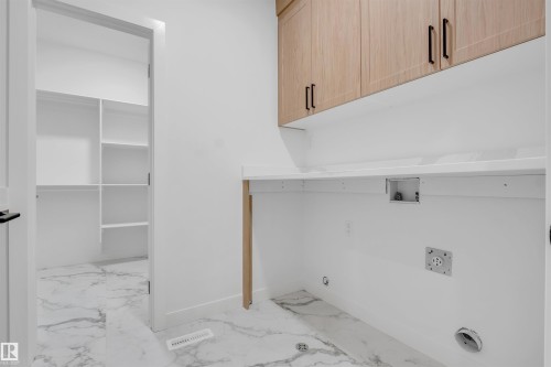 151 Graybriar Drive, Stony Plain, AB - Indoor Photo Showing Other Room