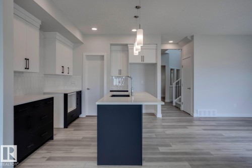 2831 191 Street, Edmonton, AB - Indoor Photo Showing Kitchen