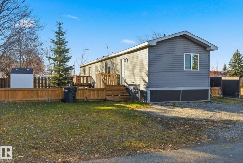 242 305 Calahoo Road, Spruce Grove, AB - Outdoor