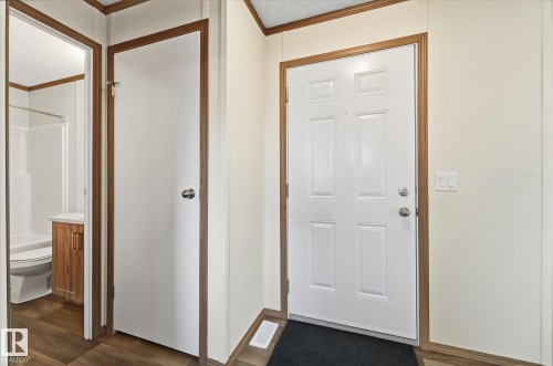 242 305 Calahoo Road, Spruce Grove, AB - Indoor Photo Showing Other Room