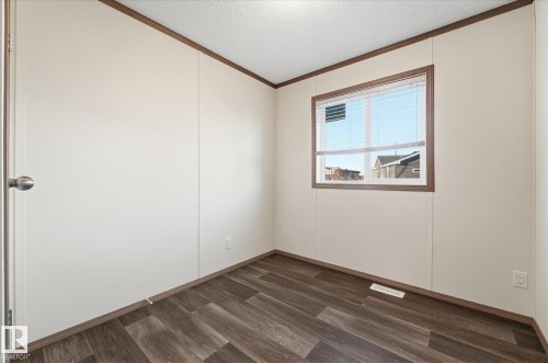 242 305 Calahoo Road, Spruce Grove, AB - Indoor Photo Showing Other Room