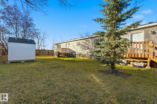 242 305 Calahoo Road, Spruce Grove, AB - Outdoor