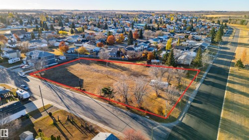 4921 48 Avenue, Gibbons, AB 