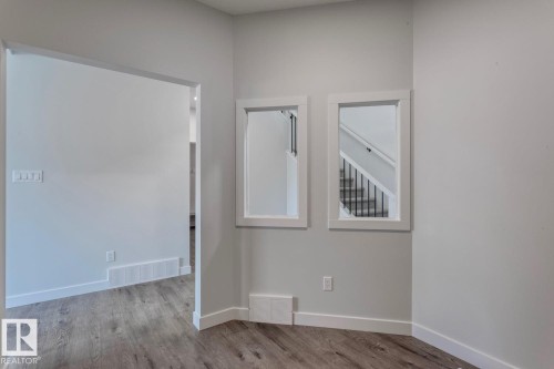 19011 20 Avenue, Edmonton, AB - Indoor Photo Showing Other Room