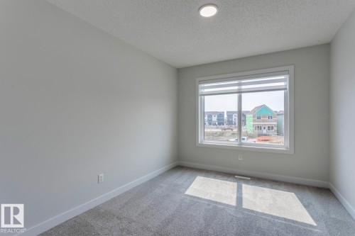 19011 20 Avenue, Edmonton, AB - Indoor Photo Showing Other Room