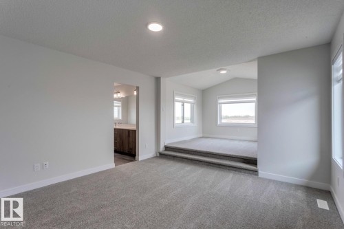 19011 20 Avenue, Edmonton, AB - Indoor Photo Showing Other Room
