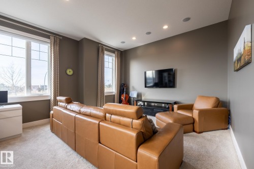 75 Nadine Way, St. Albert, AB - Indoor