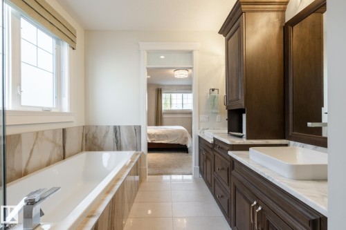 75 Nadine Way, St. Albert, AB - Indoor Photo Showing Bathroom