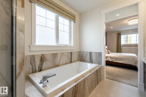 75 Nadine Way, St. Albert, AB - Indoor Photo Showing Bathroom