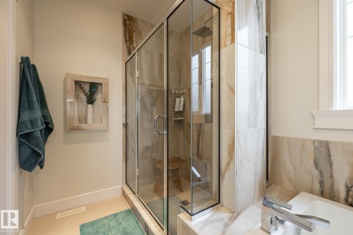 75 Nadine Way, St. Albert, AB - Indoor Photo Showing Bathroom