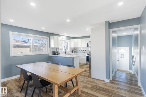 12707 92 Street, Edmonton, AB - Indoor Photo Showing Dining Room