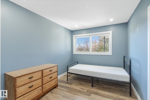 12707 92 Street, Edmonton, AB - Indoor