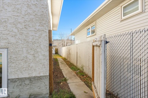 12707 92 Street, Edmonton, AB - Outdoor