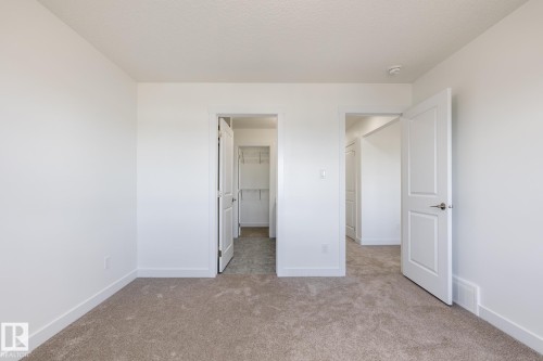 239 157 Avenue, Edmonton, AB - Indoor Photo Showing Other Room