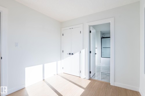 2003 154 Avenue, Edmonton, AB - Indoor Photo Showing Other Room