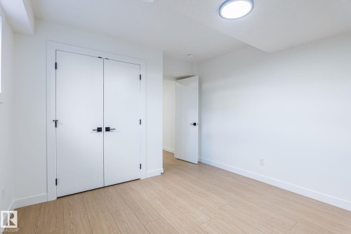 2003 154 Avenue, Edmonton, AB - Indoor Photo Showing Other Room