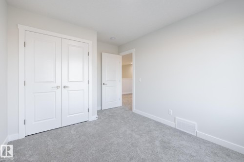 403 157 Avenue, Edmonton, AB - Indoor