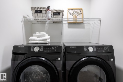 5017 Cawsey Link, Edmonton, AB - Indoor Photo Showing Laundry Room