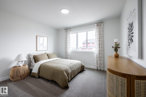 5017 Cawsey Link, Edmonton, AB - Indoor Photo Showing Bedroom