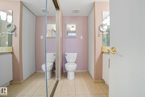 1602 12303 Jasper Avenue Nw, Edmonton, AB - Indoor Photo Showing Bathroom