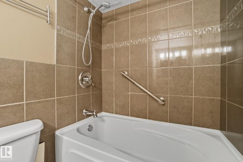 1602 12303 Jasper Avenue Nw, Edmonton, AB - Indoor Photo Showing Bathroom