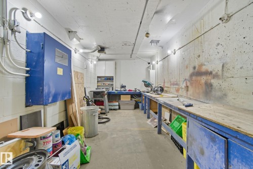 1602 12303 Jasper Avenue Nw, Edmonton, AB - Indoor