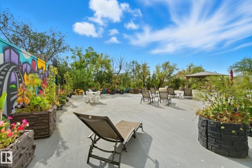 1602 12303 Jasper Avenue Nw, Edmonton, AB - Outdoor