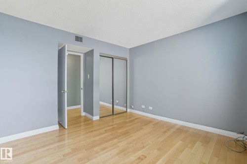 1602 12303 Jasper Avenue Nw, Edmonton, AB - Indoor Photo Showing Other Room