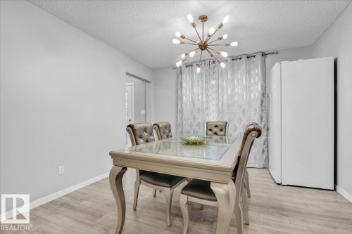 1248 Rosenthal Boulevard, Edmonton, AB - Indoor Photo Showing Dining Room