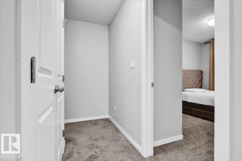 1248 Rosenthal Boulevard, Edmonton, AB - Indoor Photo Showing Other Room