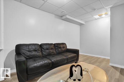 1248 Rosenthal Boulevard, Edmonton, AB - Indoor