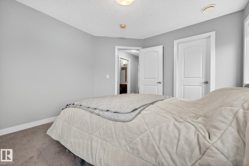 15 17832 78 Street, Edmonton, AB - Indoor Photo Showing Bedroom