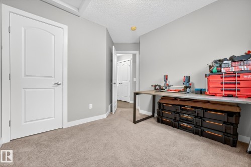 15 17832 78 Street, Edmonton, AB - Indoor